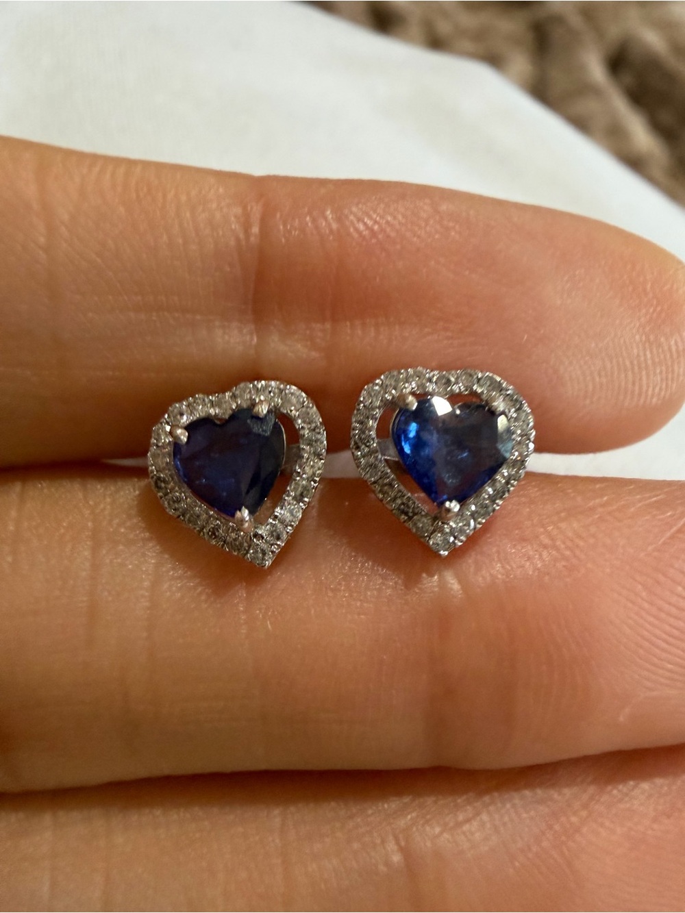 NEW 14K White Gold Natural Sapphire Diamond Heart Halo Earrings w/ Certificate - Picture 13 of 13